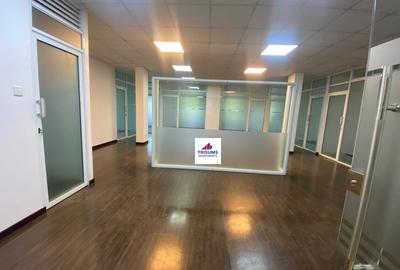 2,500 ft² Commercial Property with Fibre Internet in Riverside - 2