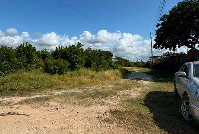 2 ac Residential Land at Kalua - 2