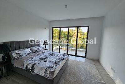4 Bed House with En Suite in Karen - 3