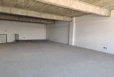 2,379 ft² Shop with Parking in Ruaraka - 2