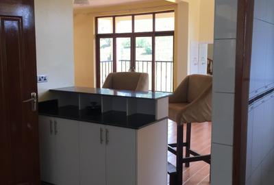 7 Bed House with En Suite in Redhill - 4