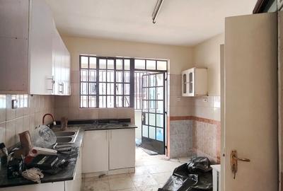 3 Bed Apartment with En Suite at Parklands