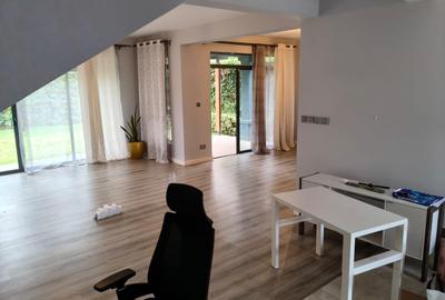3 Bed Townhouse with En Suite in Kiambu Road - 4