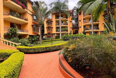 3 Bed Apartment with En Suite in Lavington - 4