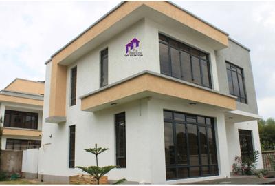 3 Bed Townhouse with En Suite in Ongata Rongai - 2