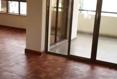 3 Bed Apartment with En Suite in Lavington - 3