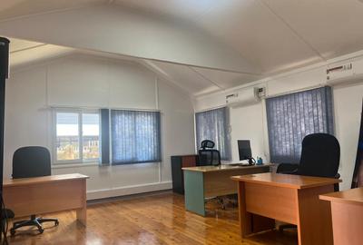 Office with Service Charge Included in Gigiri - 4