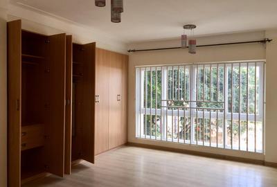 3 Bed Apartment with En Suite in Westlands Area - 3