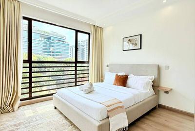 Serviced 3 Bed Apartment with En Suite in Riverside - 3