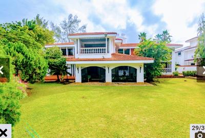 5 Bed Townhouse with En Suite at Bungalow Road - 3