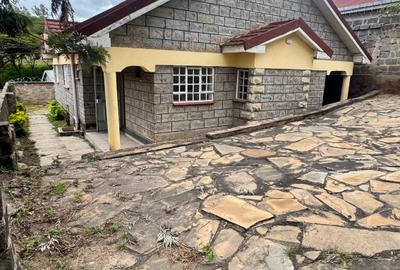 3 Bed House with En Suite at G56