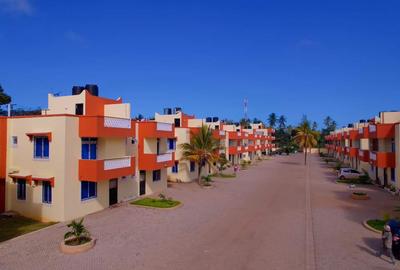 3 Bed Apartment with En Suite in Nyali Area - 2