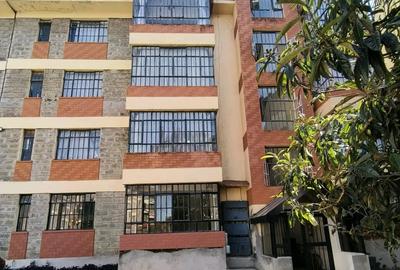 3 Bed Apartment with En Suite in Lavington - 3