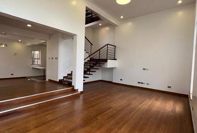 4 Bed Townhouse with En Suite at Kabasiran Avenue - 3