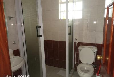 4 Bed Apartment with En Suite in South C - 3