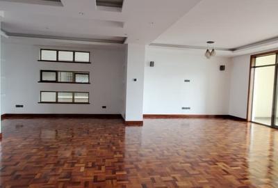 3 Bed Apartment with En Suite at Othaya Road - 3