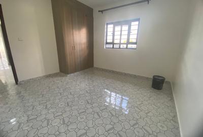 3 Bed House with En Suite in Kitengela - 2