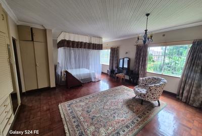 3 Bed House with En Suite at Runda - 2