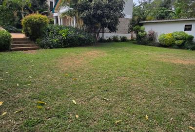 4 Bed House with En Suite in Kiambu Road - 2