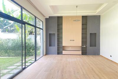 5 Bed Townhouse with En Suite at Maji Mazuri - 2