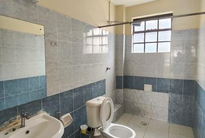 3 Bed Apartment with En Suite at Off 4Th Parklands - 4