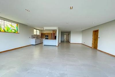 4 Bed Apartment with En Suite at Peponi Road - 3
