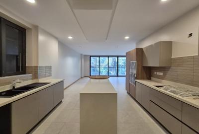 3 Bed Apartment with En Suite at Off Peponi Rd - 3