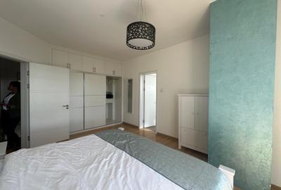 Serviced 3 Bed Apartment with En Suite in Kilimani - 4