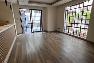 4 Bed Townhouse with En Suite at Westlands - 2