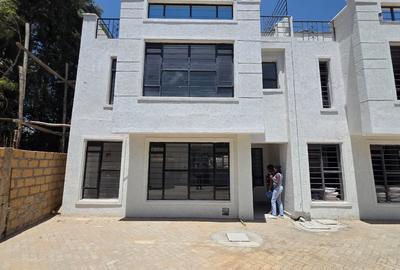 4 Bed Townhouse with En Suite in Ngong - 3