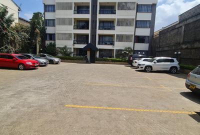 1 Bed Apartment in Kilimani - 2