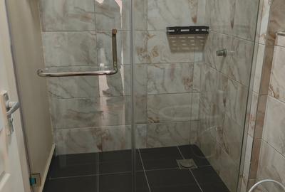 2 Bed Apartment with En Suite at Rhapta Road - 4