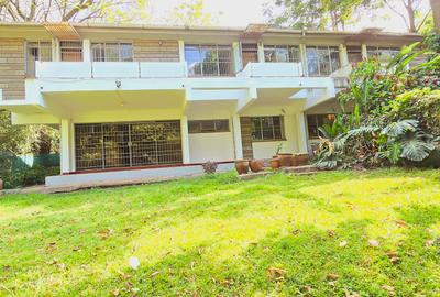4 Bed Townhouse with En Suite at Laikipia Road - 3
