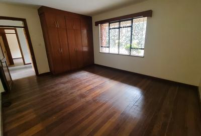 2 Bed Apartment with Parking in Riverside - 4