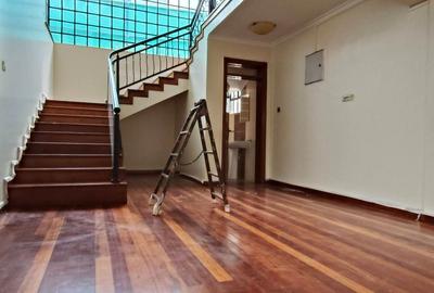 4 Bed Townhouse with En Suite in Kiambu Road - 4