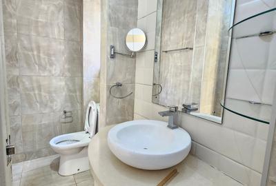 1 Bed Apartment with En Suite in Lavington - 3