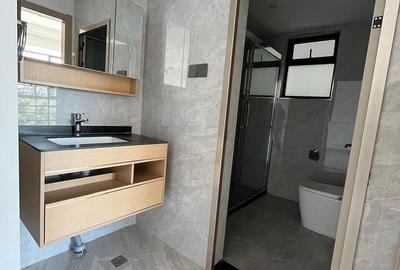 1 Bed Apartment with En Suite at Othaya Road - 3