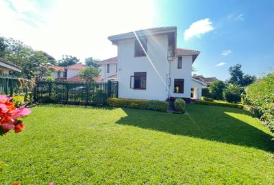 4 Bed Townhouse with En Suite in Lavington - 2