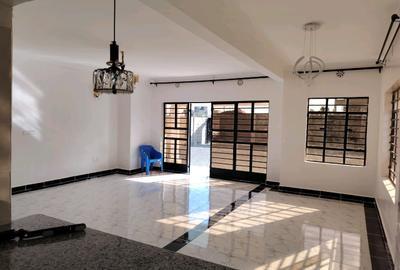 3 Bed House with En Suite at Acacia - 3