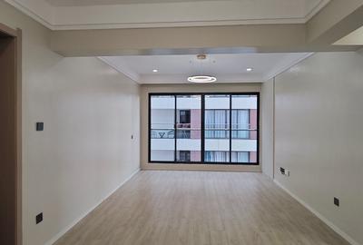 2 Bed Apartment with En Suite in Lavington - 4