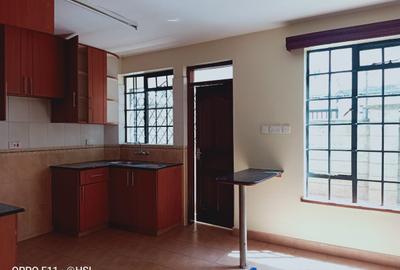 2 Bed Apartment with En Suite at Kindaruma Road - 4