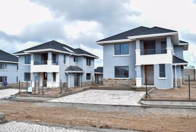 4 Bed Villa with En Suite at Lukenya
