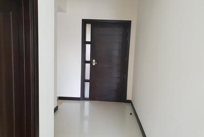3 Bed Apartment with En Suite in Westlands Area - 2