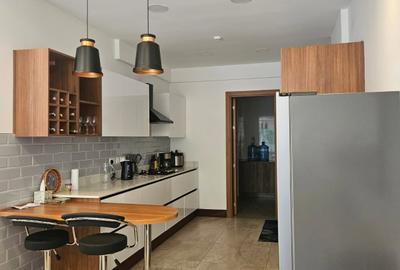 Furnished 2 Bed Apartment with En Suite at City Park Drive - 3