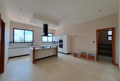 4 Bed Apartment with En Suite at Oak Ivy