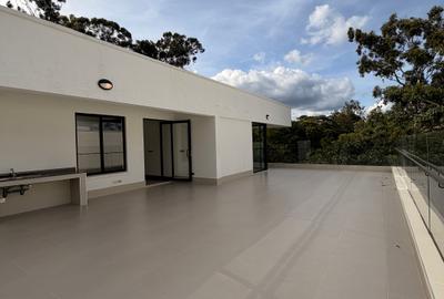 5 Bed Townhouse with En Suite in Kitisuru - 4