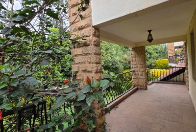 4 Bed Townhouse with En Suite at Lavington Green - 2
