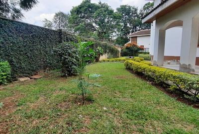 4 Bed Townhouse with Swimming Pool in Lavington - 2
