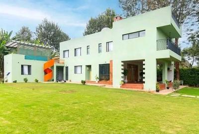 5 Bed House with En Suite in Karen