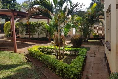 4 Bed House with En Suite in Kilimani - 2